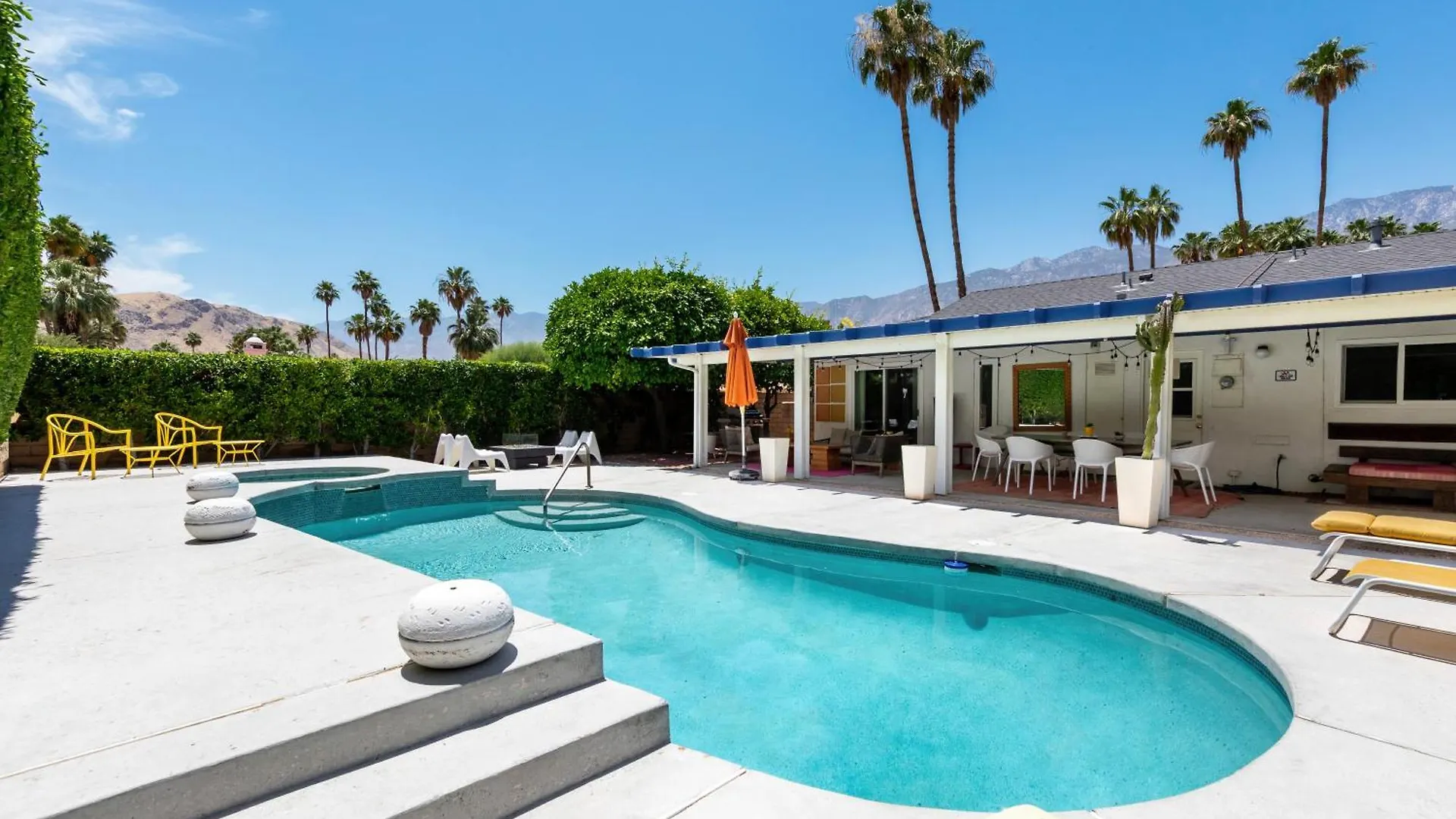 Desert Bloom Palm Springs 0*,  ABD