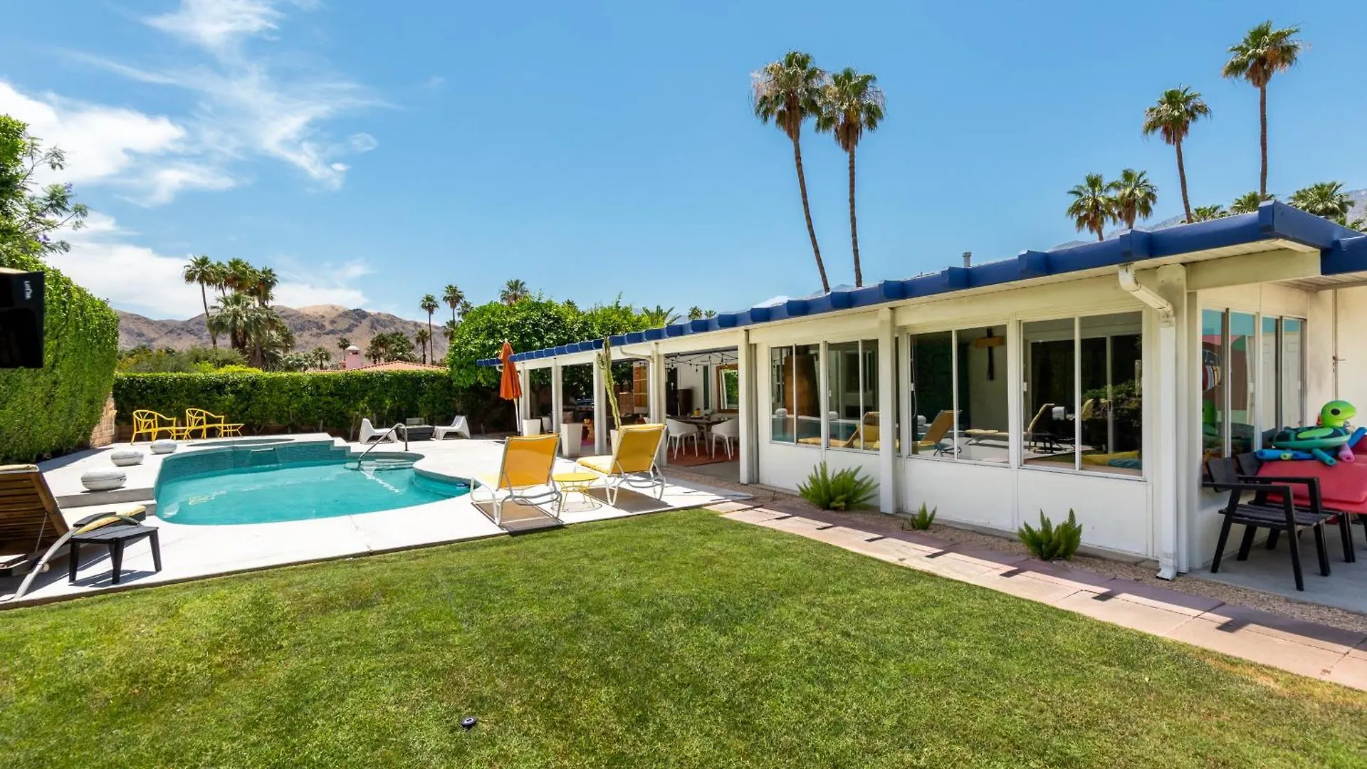 Desert Bloom Palm Springs Semesterbostad